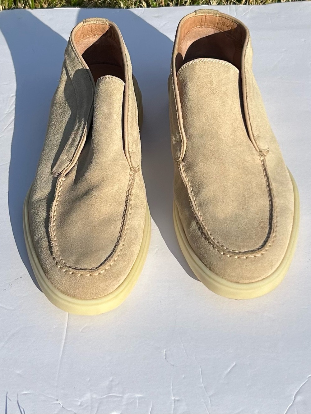 Santoni Women’s Beige Suede Slip On Loafers Italy EU 37 US 6.5 7